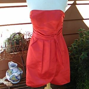 HOST PICK 🌟🌟Milano Red Satin Formal Dress 🎉🎉🎉